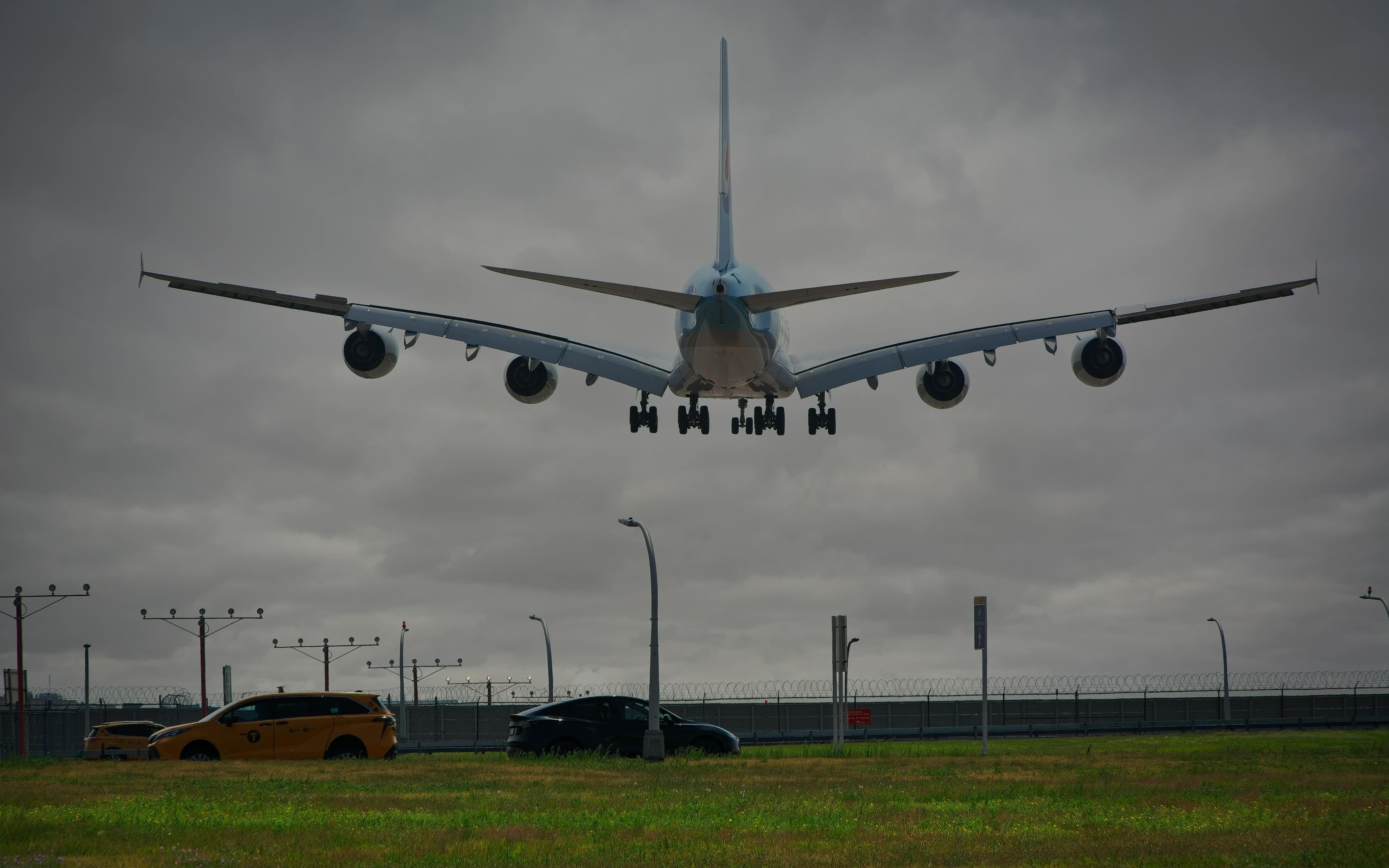 IXB Airport Transfer from Darjeeling